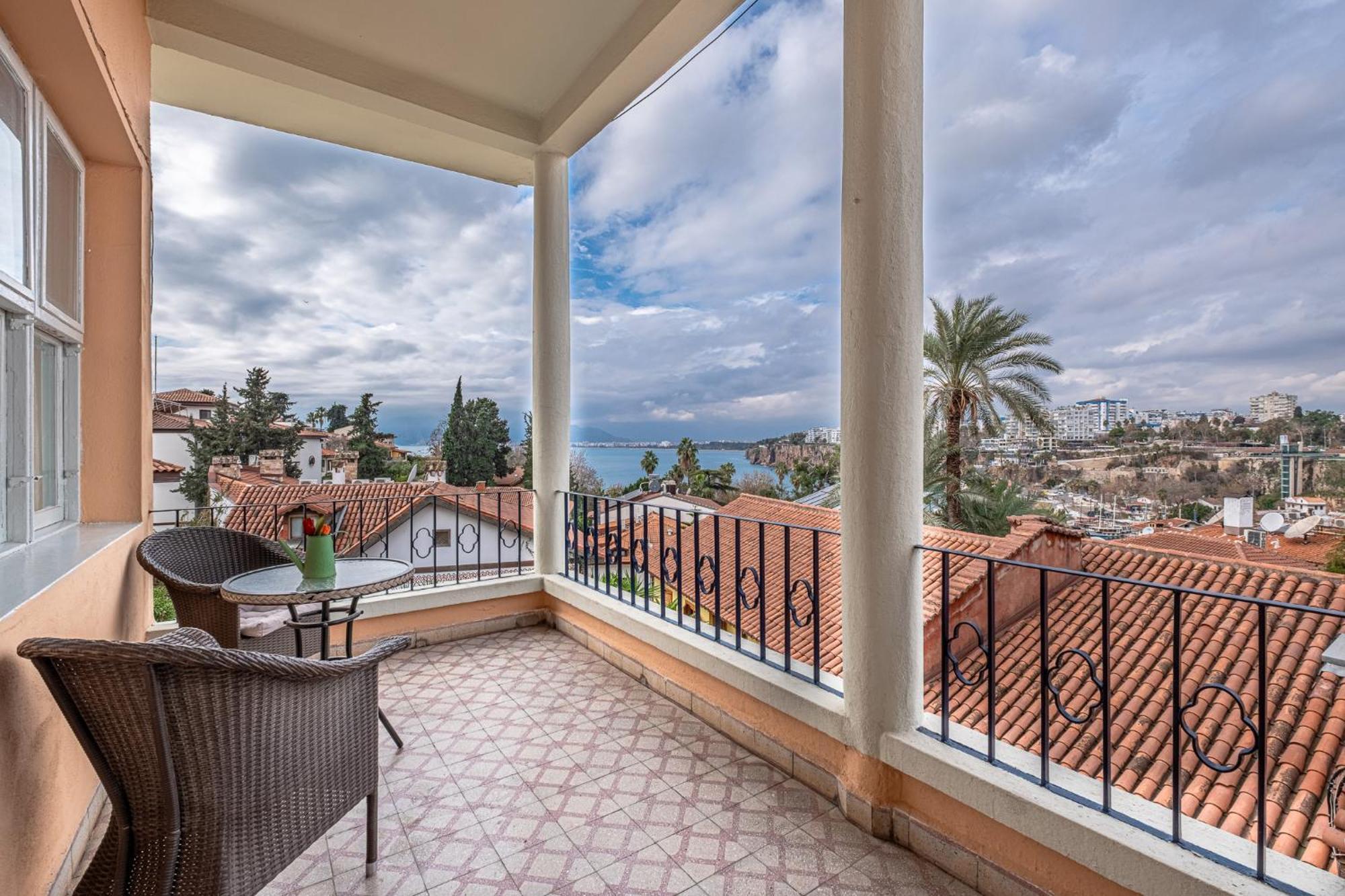 Villa Tulipan Antalia Esterno foto